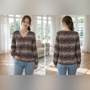 Floral V-Neck Long Sleeve Top - Black Multi Size L - EUC